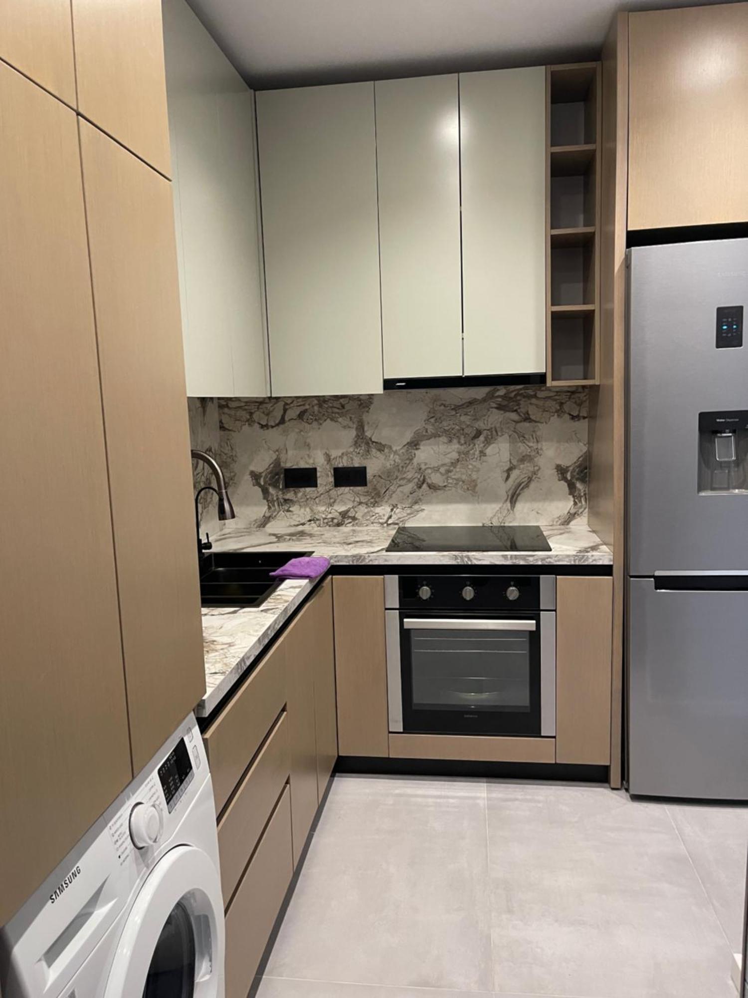 Elite Apartment *